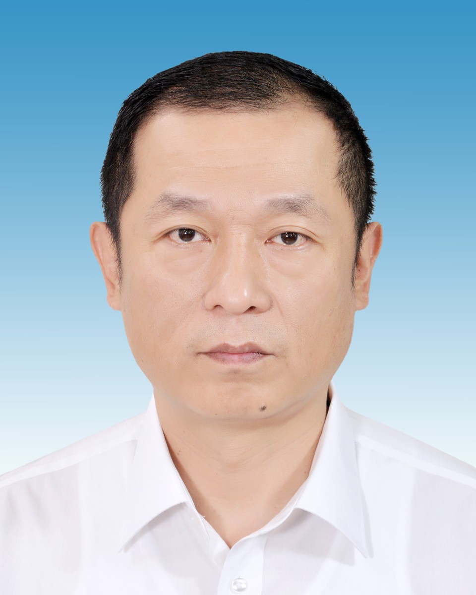 徐俊鹏.jpg